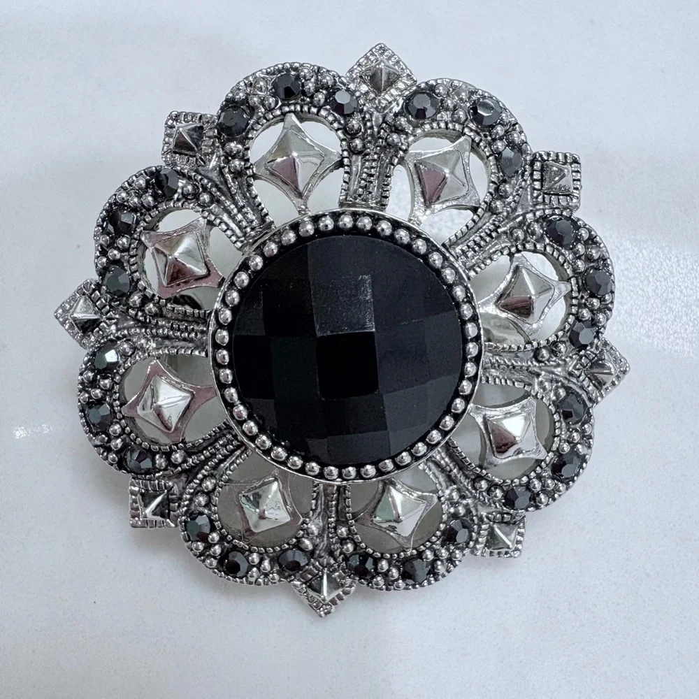 Cookie Lee Gothic Silver Marcasite & Black Statement Pin 🖤